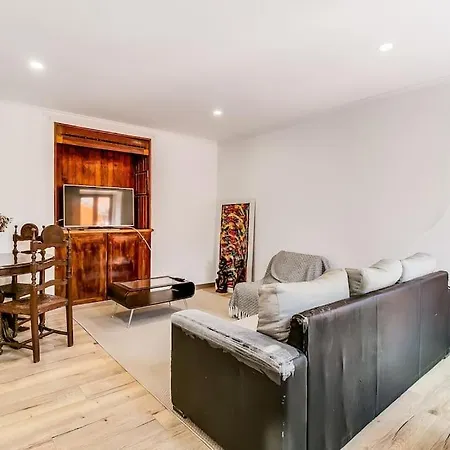 Ap. 5m A Pé Da Apartamento