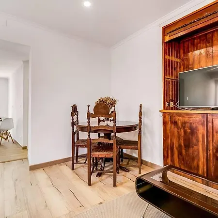 Apartamento Ap. 5m A Pé Da *